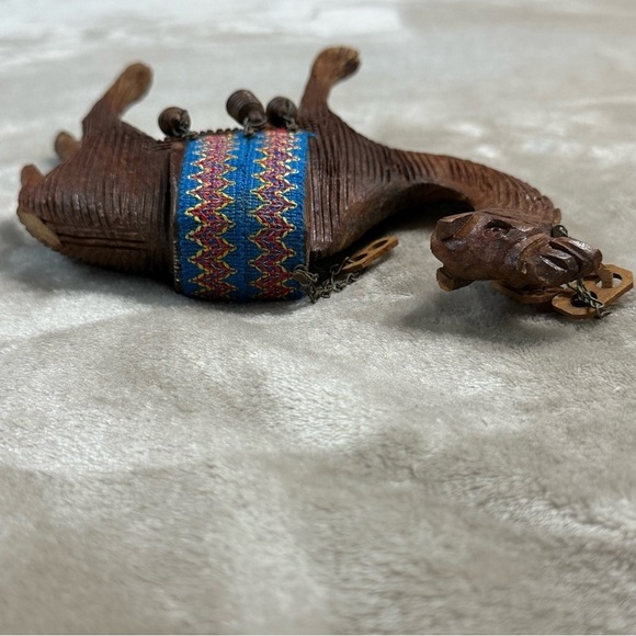 Camel Carved Blanket Chain Vintage - Picture 8 of 10